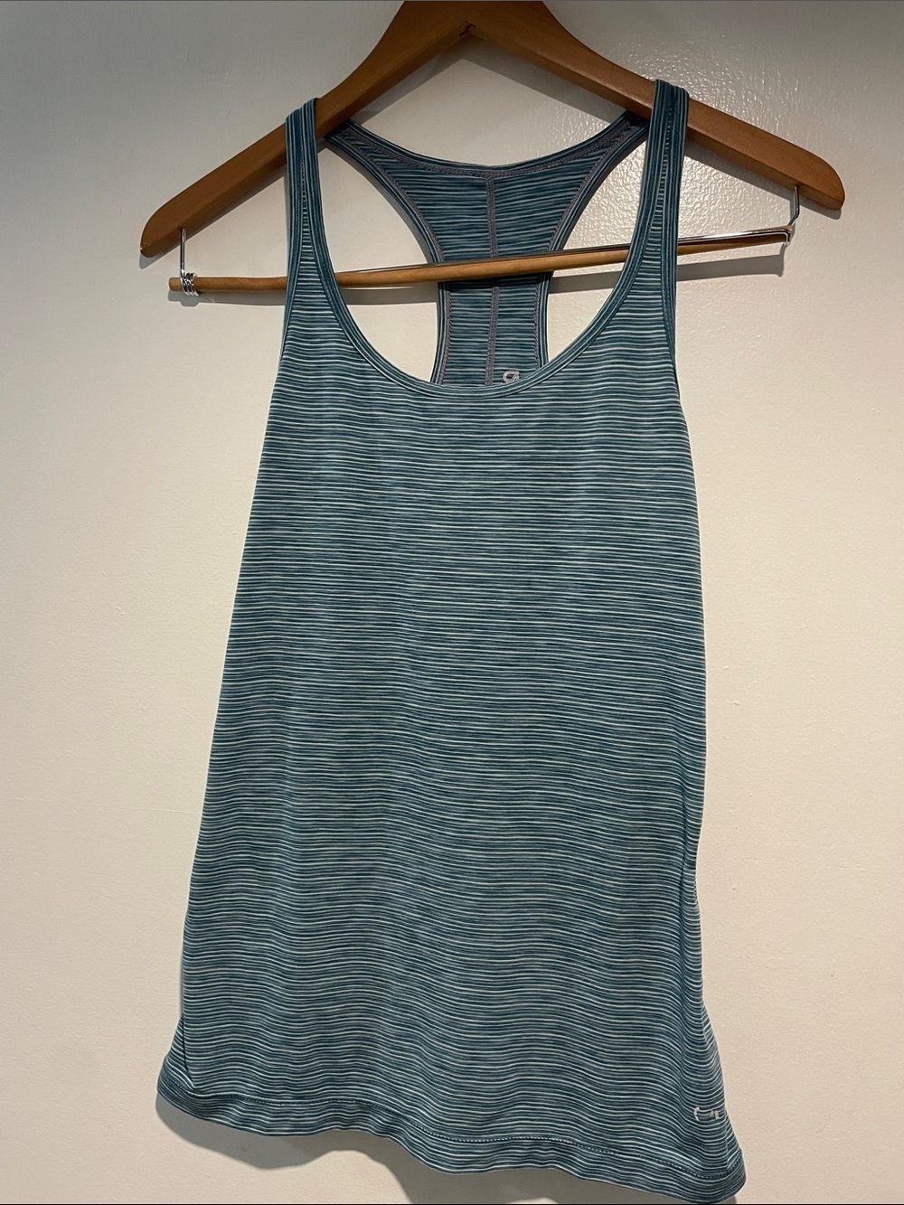 Gap breathe tank
